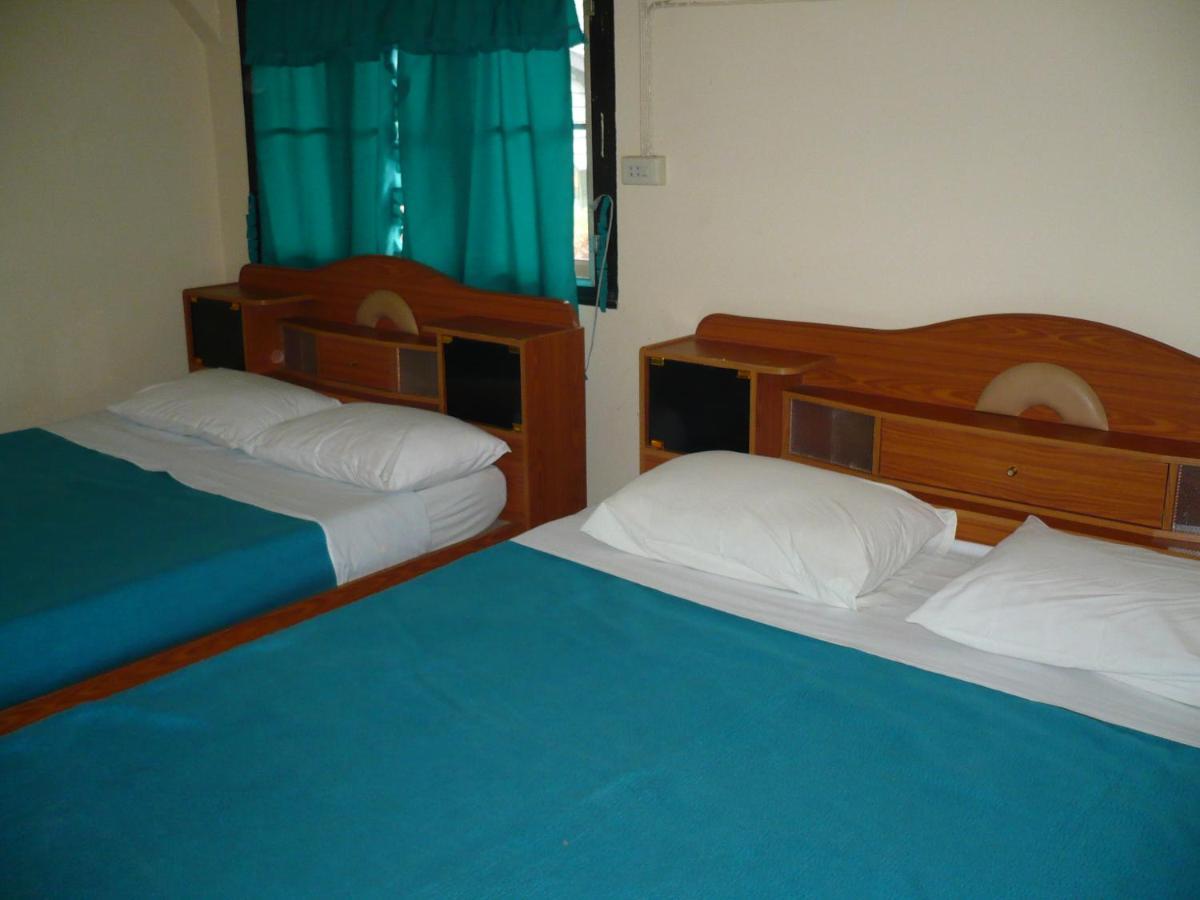 Mae Chaem Hotel And Resort Exterior photo
